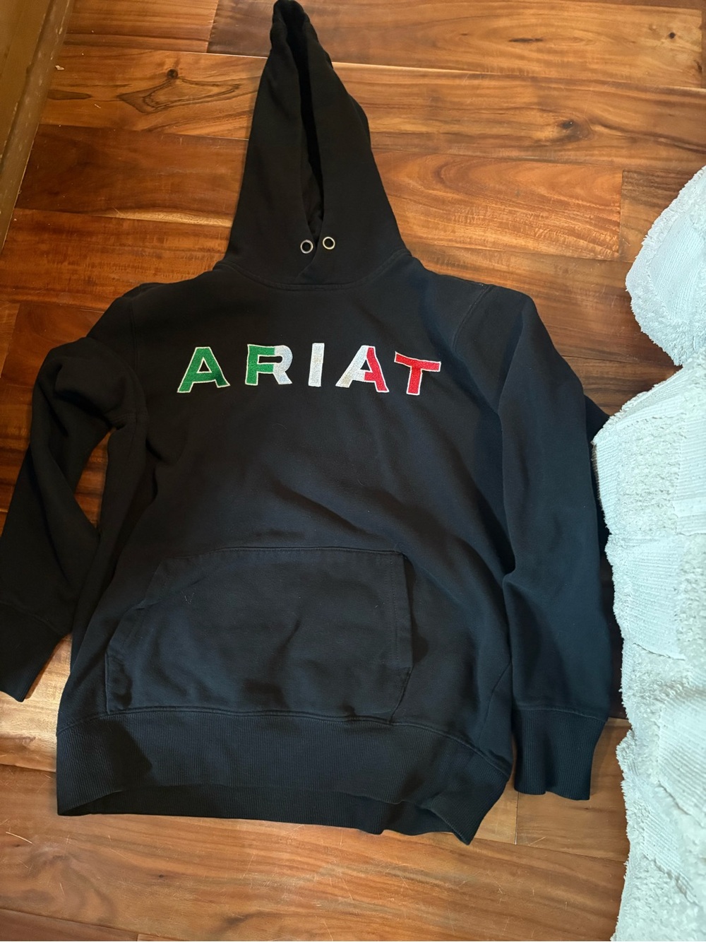 Ariat R.E.A.L. Women’s M Black Embroidered Logo Western Hoodie
